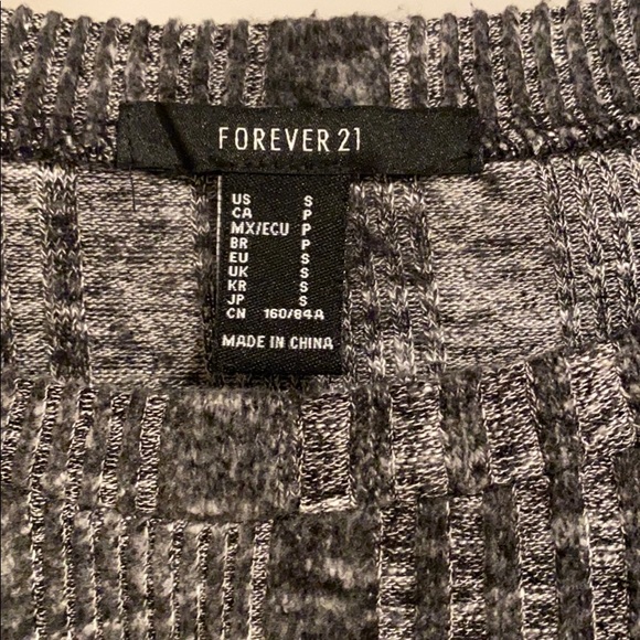 Forever 21 Soft Gray Sweater - Picture 3 of 3